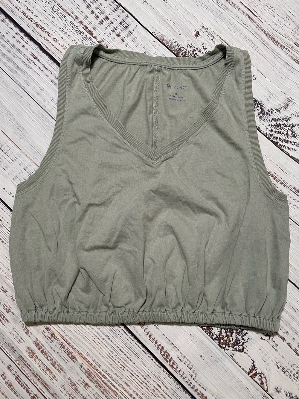 Pilcro V-Neck Bubble Muscle Tank from Anthropologie. Size XS